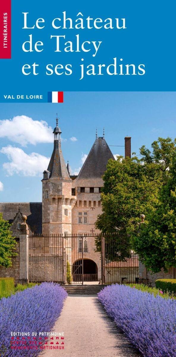 Gite De La Tour De Loire - 65 M2 Au Pied D'Une Tour De Gue Du 17Eme Siecle Mer Luaran gambar